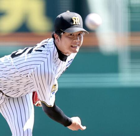 先発し、投げ込む才木（撮影・田中太一）
