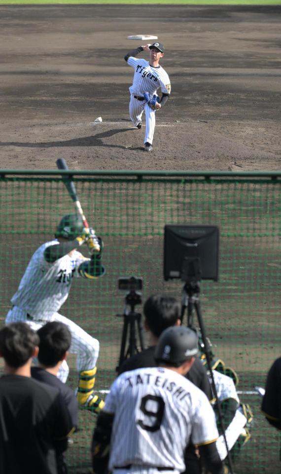 試合後、ライブＢＰに登板した下村（撮影・金居みつよし）