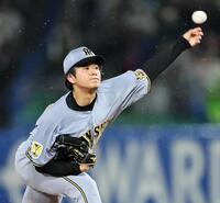 先発し、力投する高橋（撮影・田中太一）