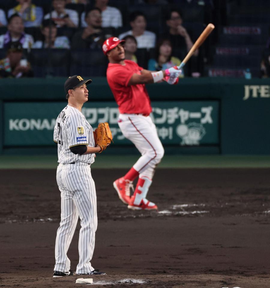 ４回、大竹はモンテロに先制ソロを許す（撮影・山口登）