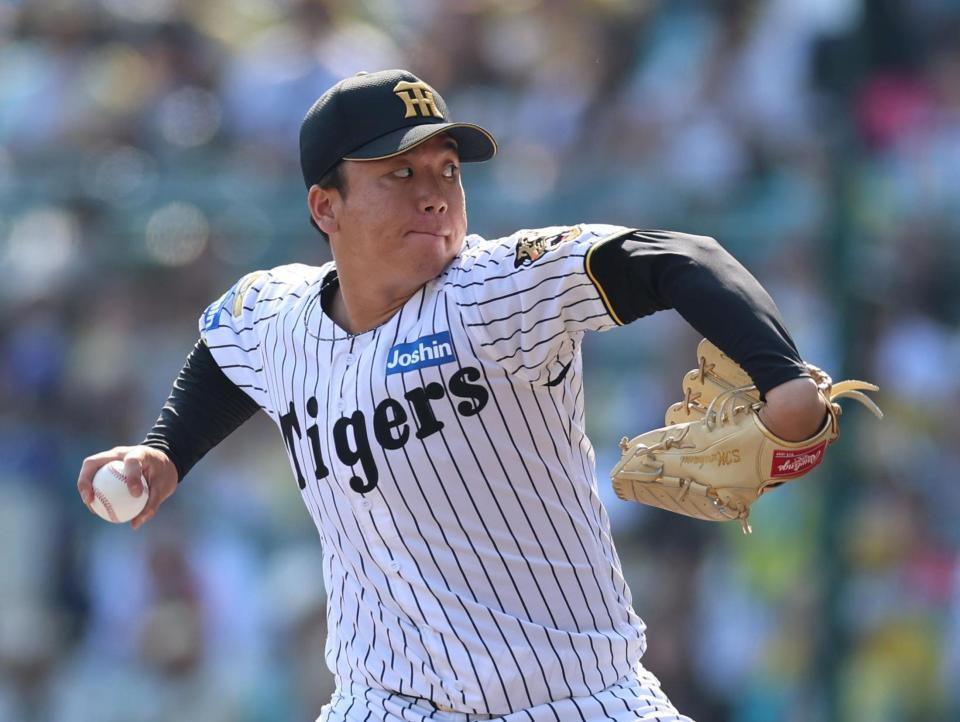 先発し力投する村上（撮影・山口登）