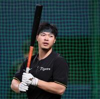 　相性のいい倉敷での爆発が期待される佐藤輝（撮影・田中太一）