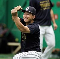 明るい表情で練習をする立石（撮影・田中太一）