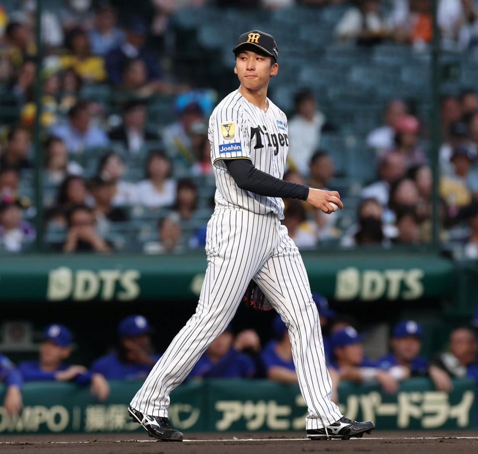 １回、板山に先制打を許した茨木（撮影・西田忠信）