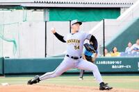 １回、力投する阪神先発の木下