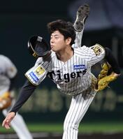 プロ初登板を果たした下村（撮影・坂部計介）