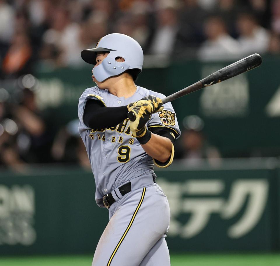 ４回、適時打を放つ立石（撮影・田中太一）