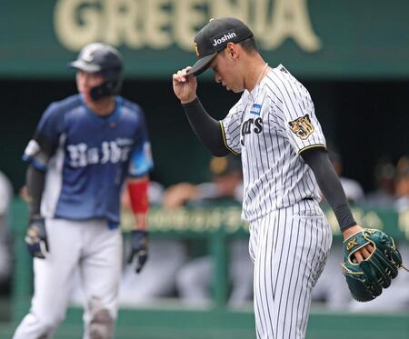 ２回、２点適時二塁打を浴びた早川（右）＝撮影・中田匡峻