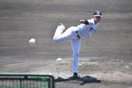 シート打撃に登板した下村