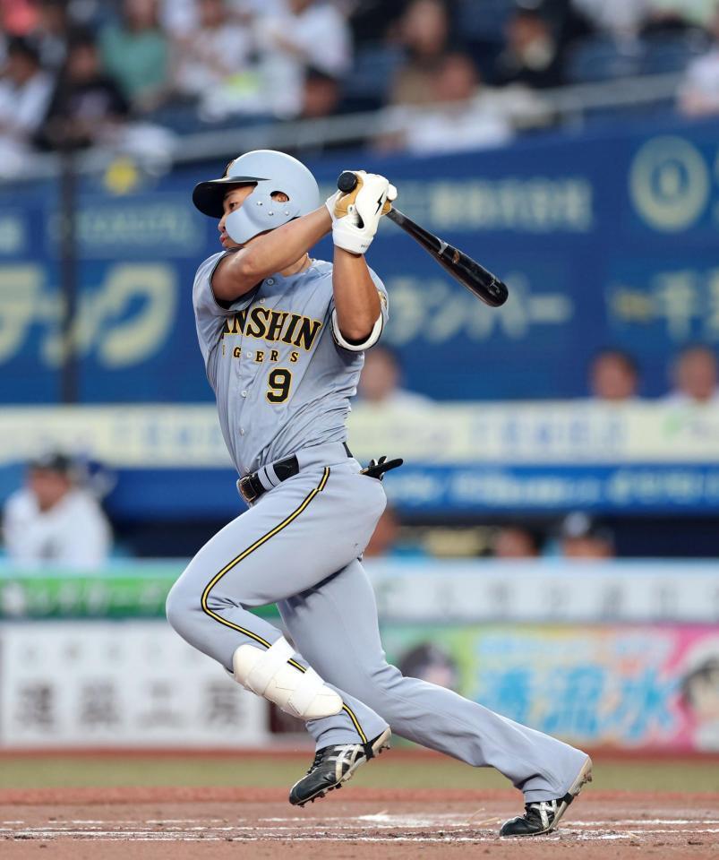 ２回、左前打を放つ立石（撮影・山口登）