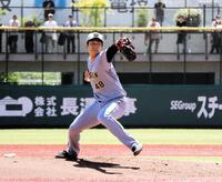 先発し５回８失点だった茨木
