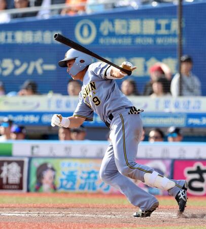 ９回、遊内野安打を放つ立石（撮影・山口登）