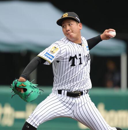 ６回、登板した伊原（撮影・坂部計介）