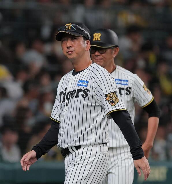 阪神・藤川監督　２エラー小幡に厳し