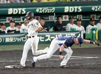 　８回、遊ゴロに倒れる立石