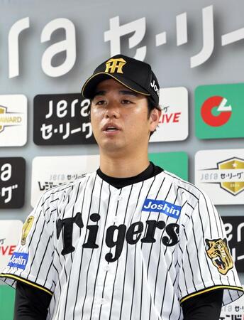 ＪＥＲＡセ・リーグＡＷＡＲＤ月間大賞を受賞した高橋（撮影・山口登）
