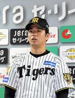 ＪＥＲＡセ・リーグＡＷＡＲＤ月間大賞を受賞した高橋（撮影・山口登）