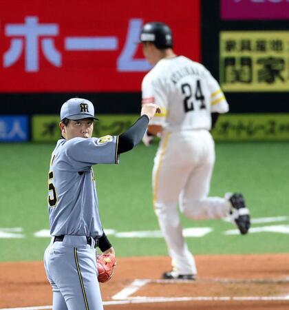 １回、才木は栗原に先制２ランを許す（撮影・山口登）