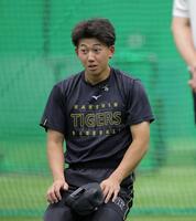 驚いた表情を見せる立石＝８日