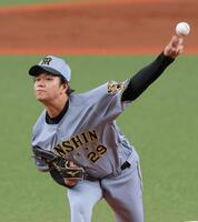 力投する先発の高橋（撮影・西田忠信）