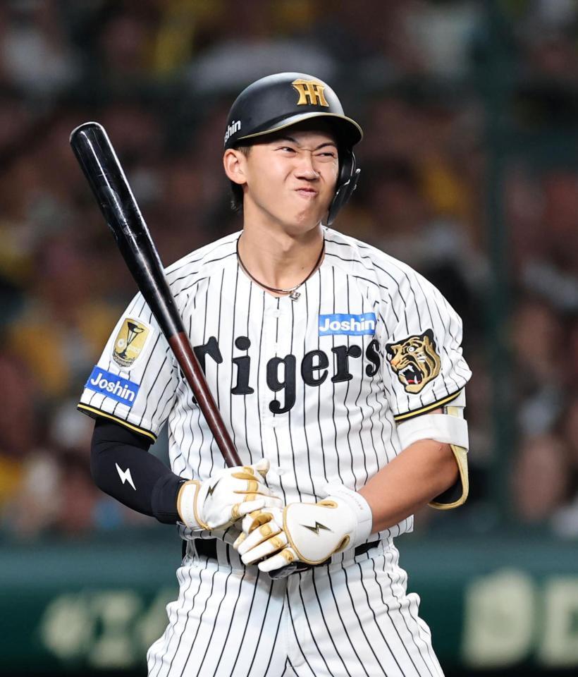 ７回、見逃し三振に倒れる立石（撮影・山口登）