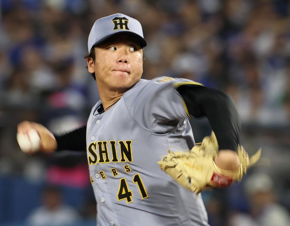 先発し、力投する村上（撮影・田中太一）
