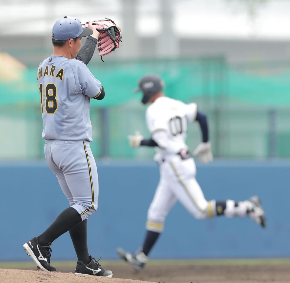 ２回、三方に先制ソロを浴びた伊原（撮影・西田忠信）