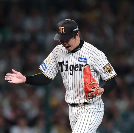 ６回、松下を三振に仕留め、声を上げる才木（撮影・西田忠信）