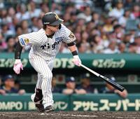 ２回、左前打を放つ浜田（撮影・西田忠信）