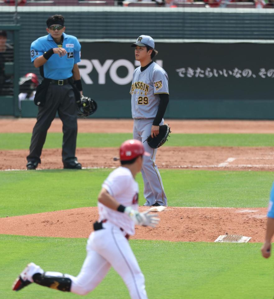 ２回、高橋は佐々木に同点ソロを許す（撮影・山口登）