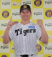 オールスターにファン投票で選出されポーズを決める森下（撮影・西田忠信）