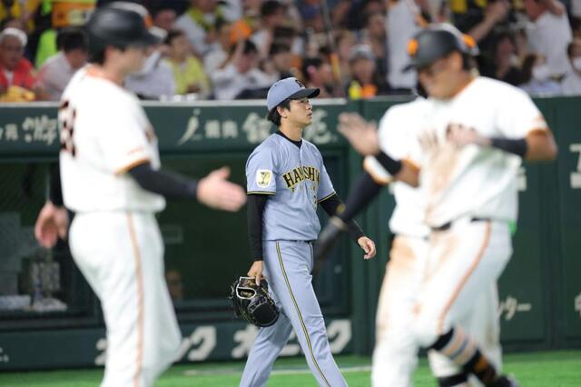 開幕10連勝中の高橋 初黒星の危機
