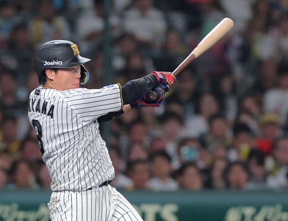 ７回、ソロを放つ大山（撮影・西田忠信）