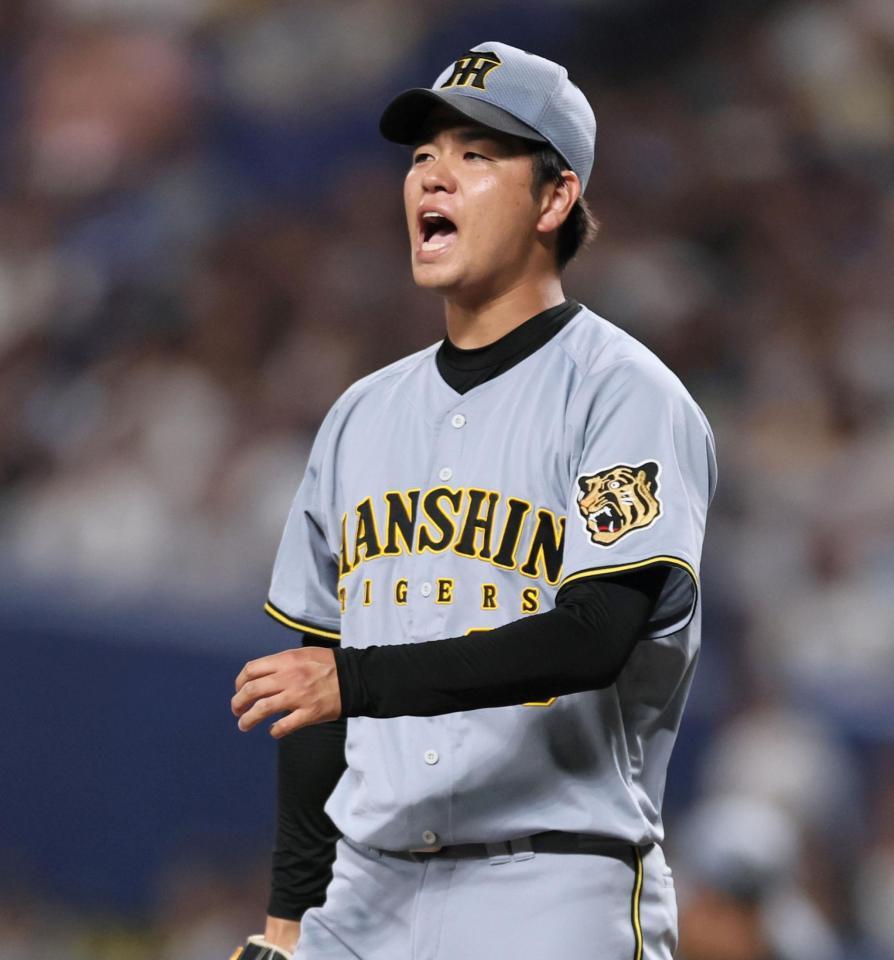 ３回、気迫の投球を見せる高橋（撮影・田中太一）