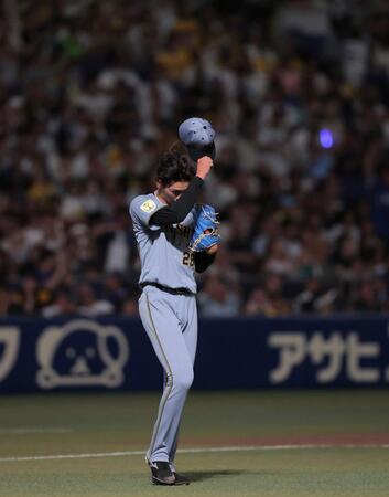 ４回、ボスラーに勝ち越し２ランを浴びた今朝丸（撮影・西田忠信）