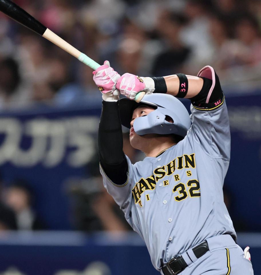８回、ソロを放つ浜田（撮影・田中太一）