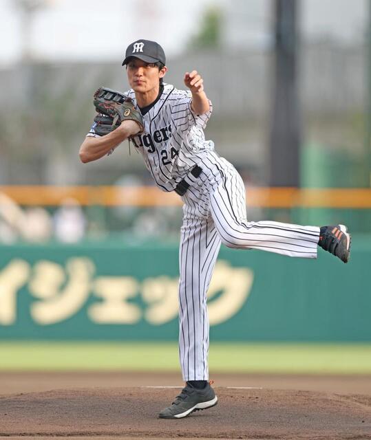 阪神2軍戦 横田慎太郎さん役の松谷鷹也がファーストピッチ 投球後には