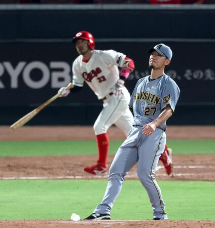 ５回、菊池に同点犠飛を許す伊藤将（撮影・山口登）