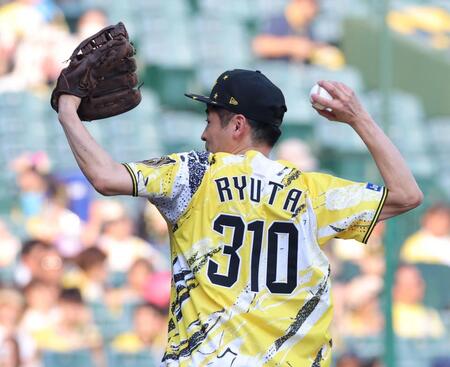 ファーストピッチセレモニーを務める佐藤隆太（撮影・立川洋一郎）