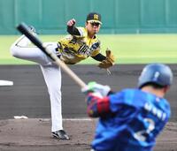 ２回、牧に投じる下村（撮影・田中太一）