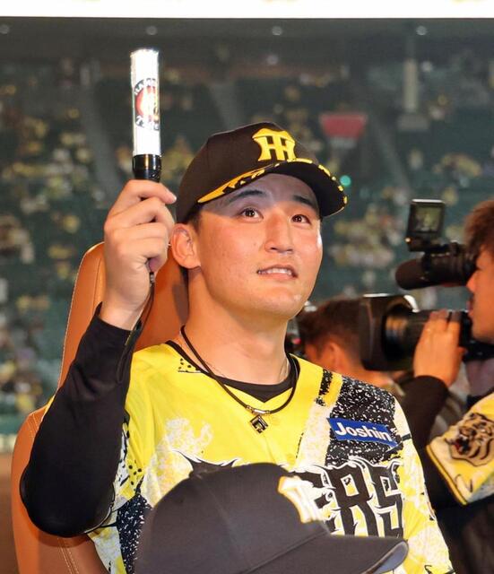 ドキドキで震えてるし」「水かける準備はできていた」阪神・元山飛優が
