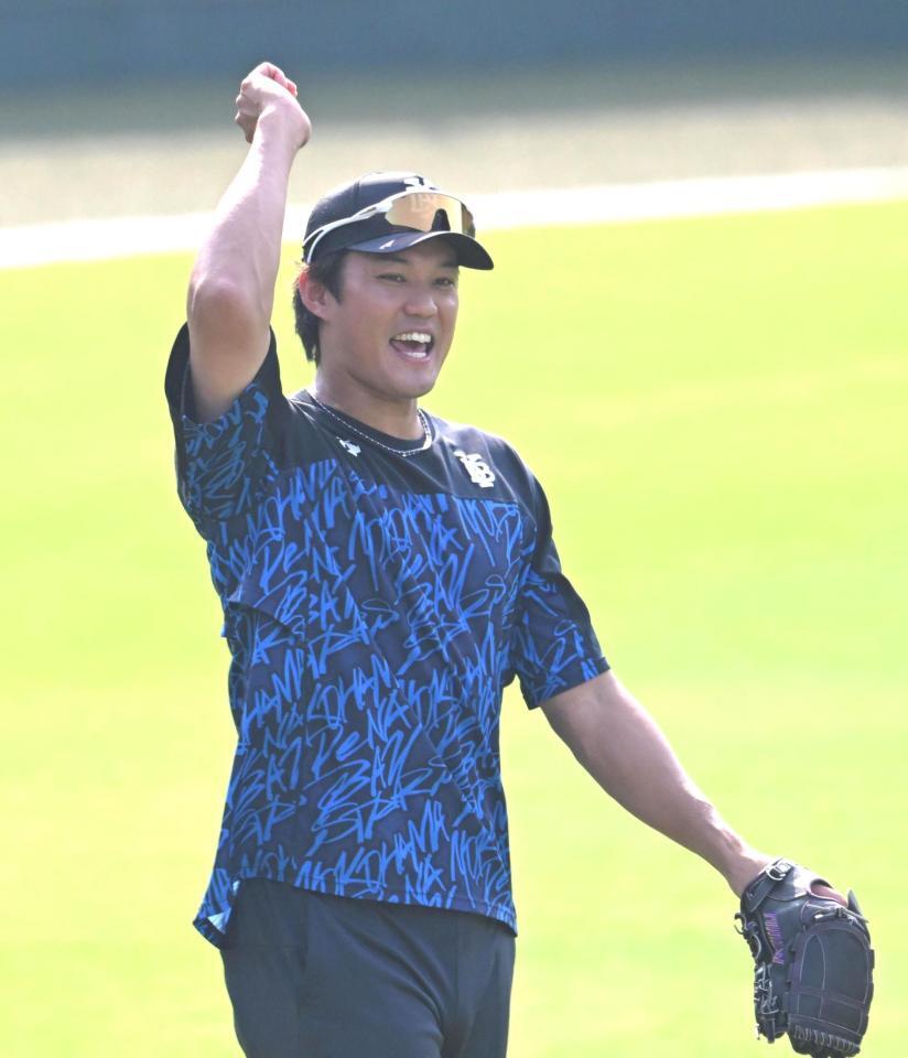 登板へ向け調整する藤浪（撮影・飯室逸平）