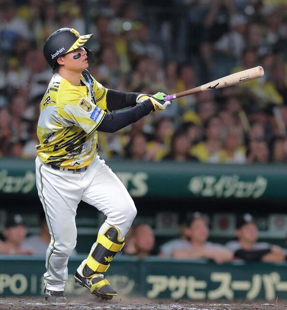 阪神 九回に森下が同点犠飛 甲子園が大熱狂 直前の九回に才木が完封