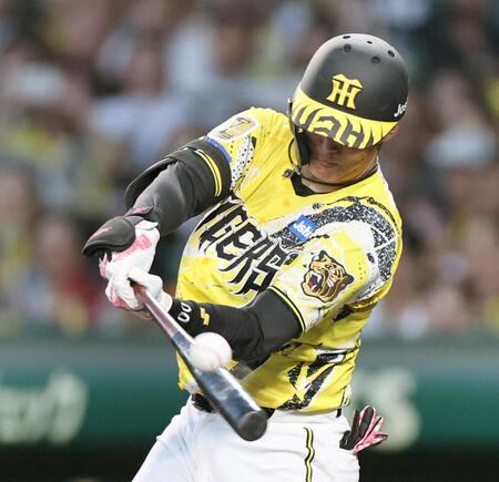 ３回、犠飛を放つ元山（撮影・田中太一）