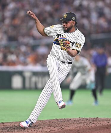 ７回から登板したドリス（撮影・開出牧）