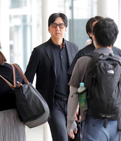 オールスターを終え移動する藤川監督（撮影・西田忠信）