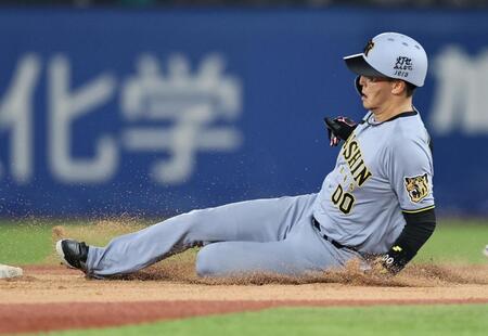 ８回、二盗を決める元山（撮影・田中太一）