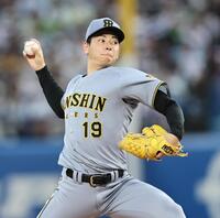 先発し、投げ込む下村（撮影・田中太一）