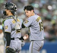 １回、先制を許した下村（撮影・田中太一）