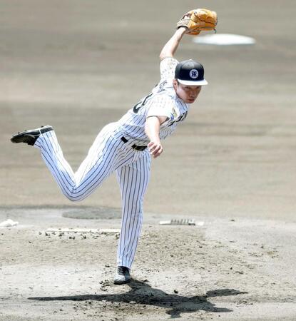 　ライブＢＰに登板する石井（撮影・山口登）
